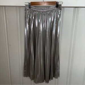 Tullea Women’s Small Silver Pleated Midi Skirt holiday occasion Woodland fairy